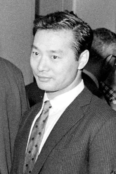 丁雄泉